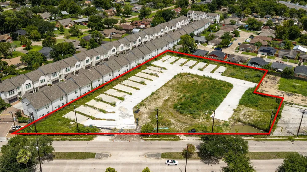 4514 Yale Lane Houston, TX 77018