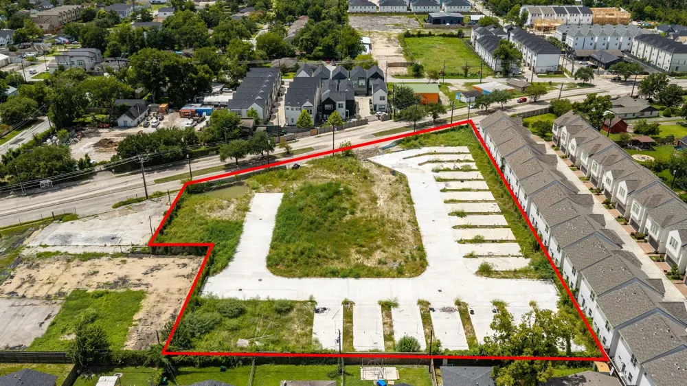 4514 Yale Lane Houston, TX 77018