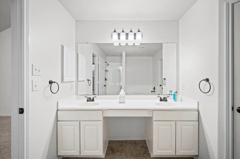 9897 Expedition Trail Conroe, TX 77385