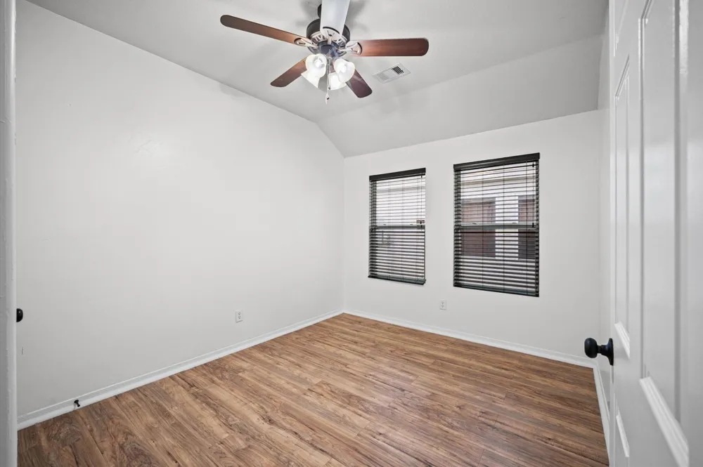 9897 Expedition Trail Conroe, TX 77385