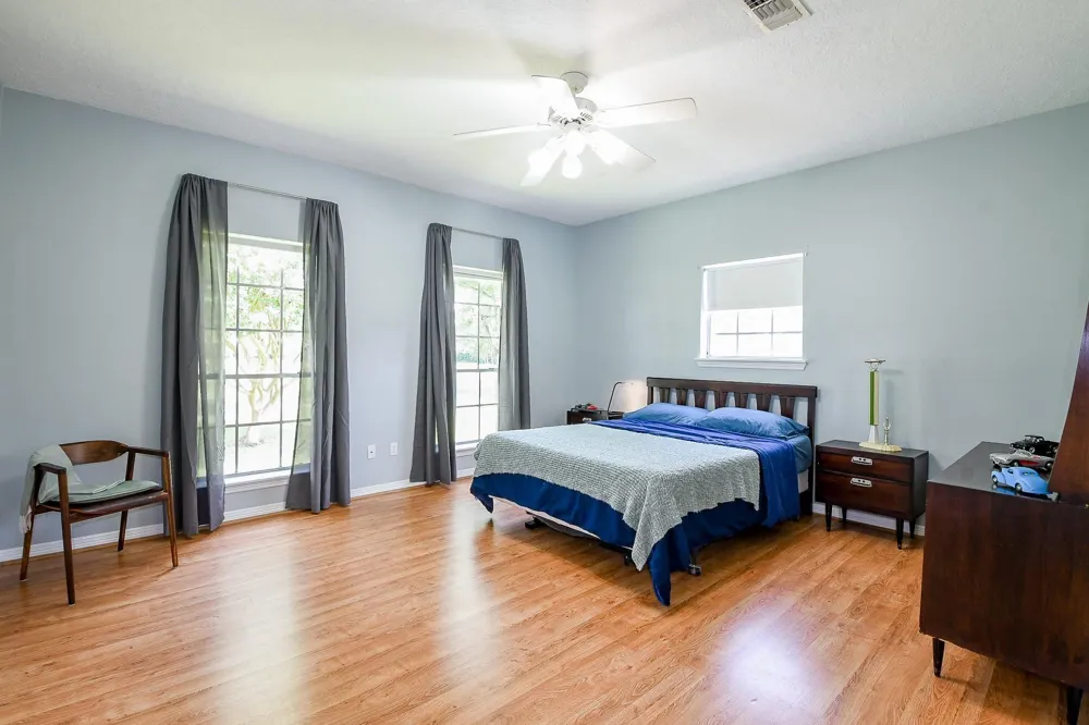 22035 Buescher Road Tomball, TX 77377