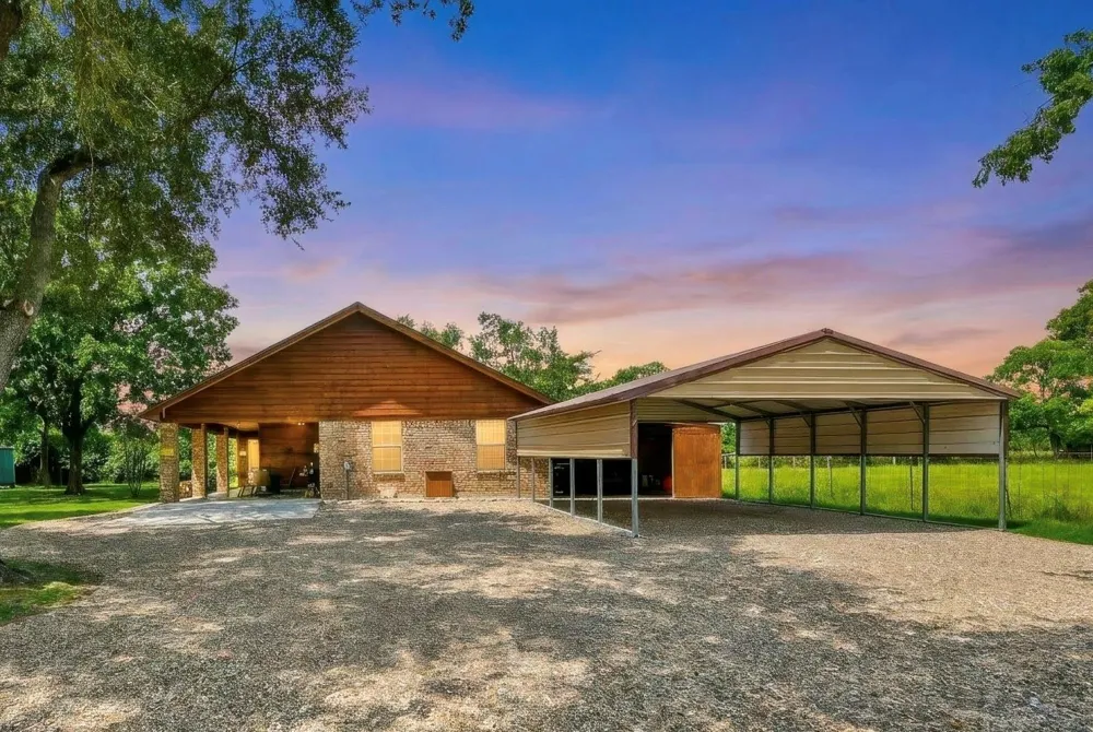 22035 Buescher Road Tomball, TX 77377