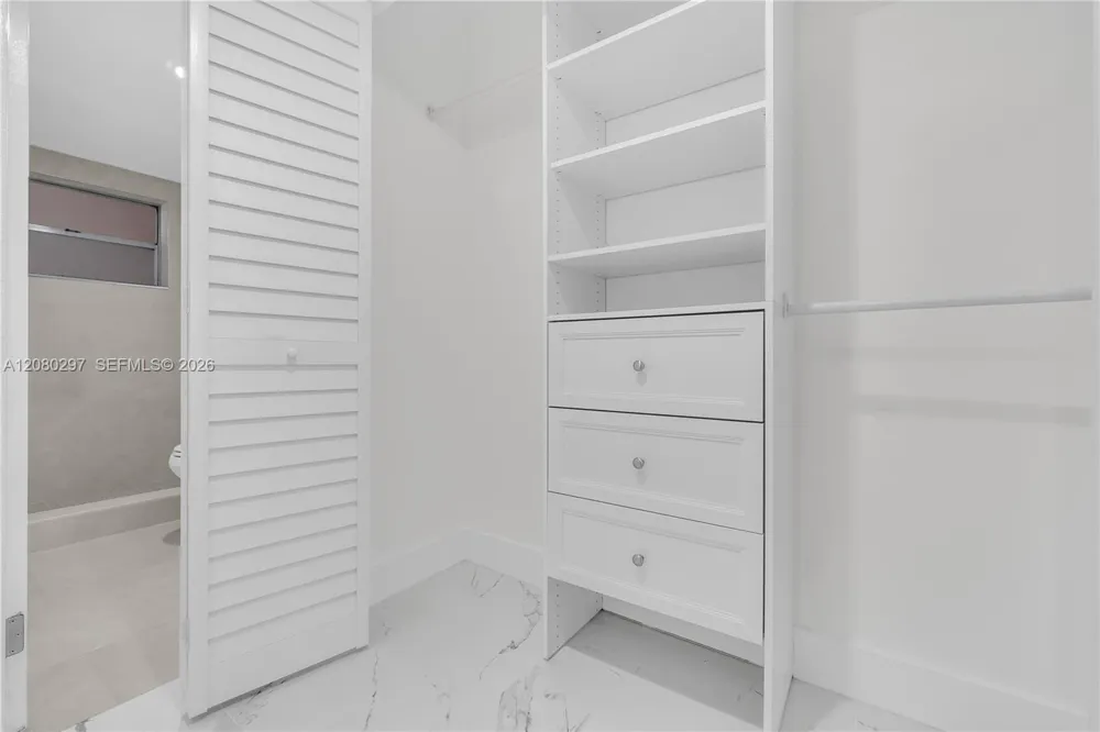 5100 SW 90th Ave #109 Cooper City, FL 33328
