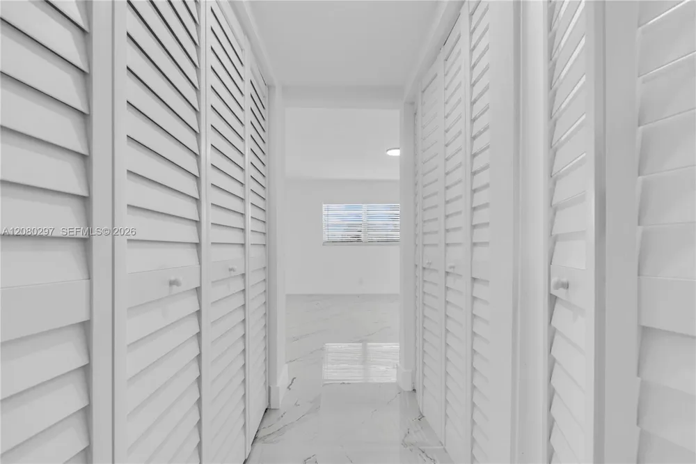 5100 SW 90th Ave #109 Cooper City, FL 33328