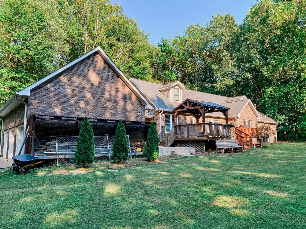 1006 Clearview Pt Cottontown, TN 37048