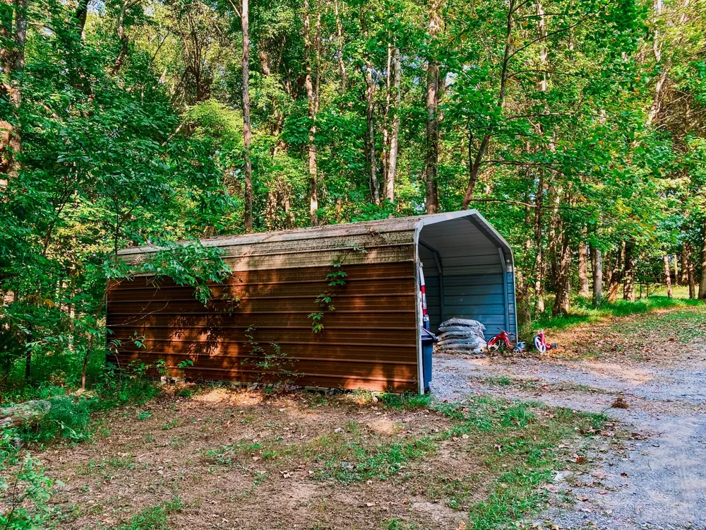 1006 Clearview Pt Cottontown, TN 37048