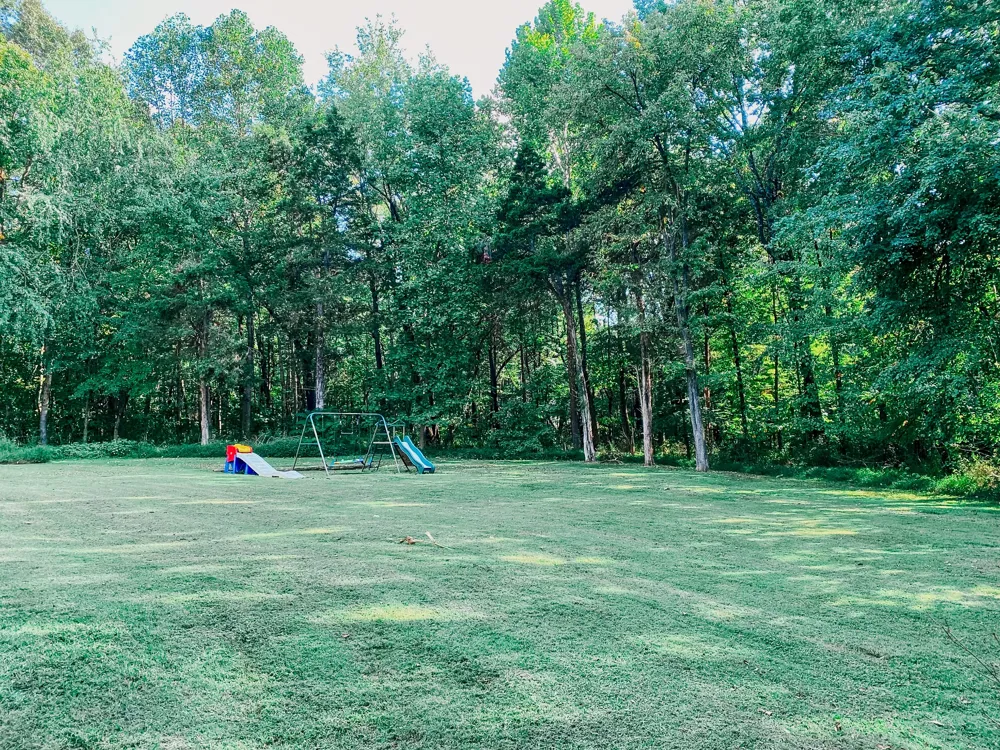 1006 Clearview Pt Cottontown, TN 37048