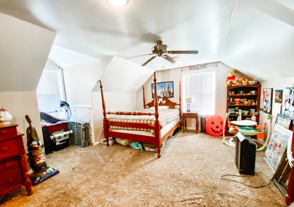1006 Clearview Pt Cottontown, TN 37048