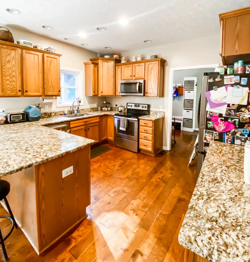 1006 Clearview Pt Cottontown, TN 37048