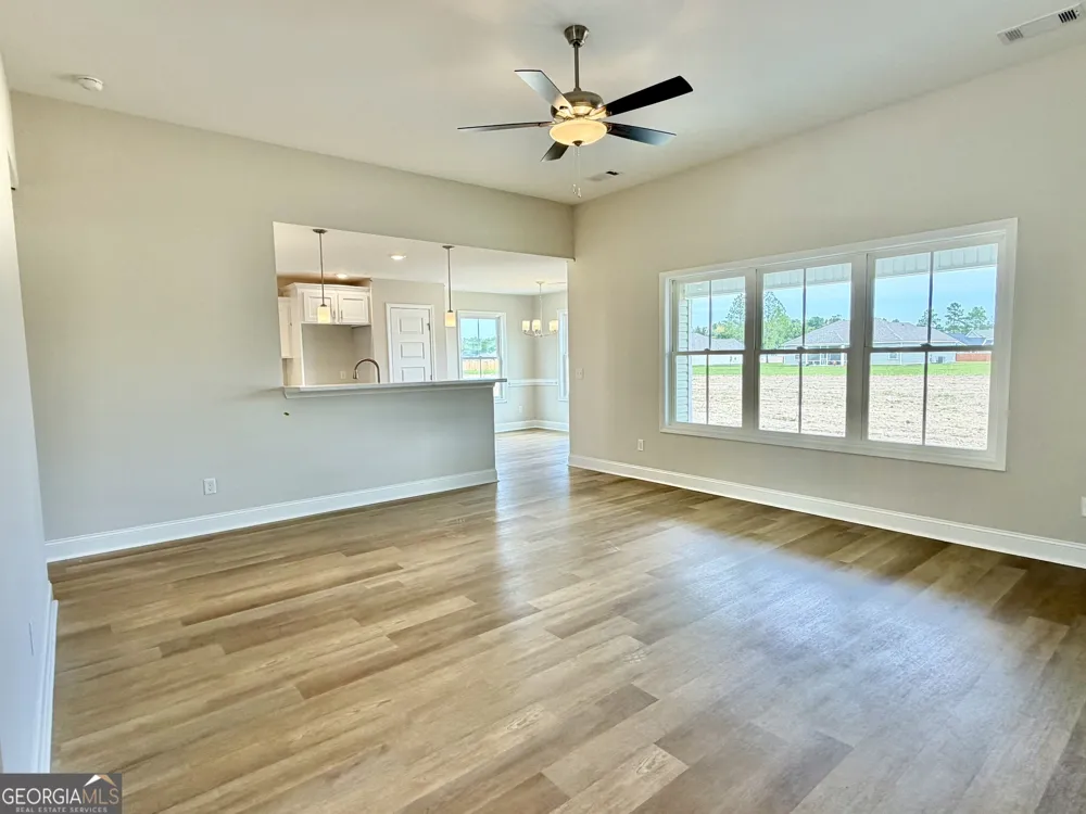 668 Belfast LOOP Ellabell, GA 31308