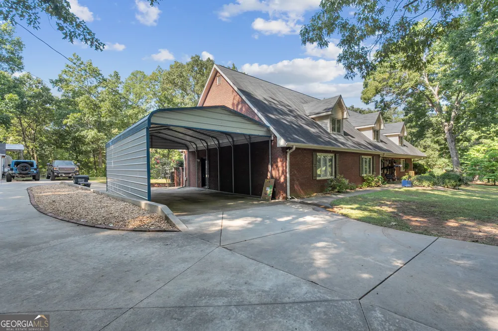 205 High Point Forest DR Covington, GA 30016