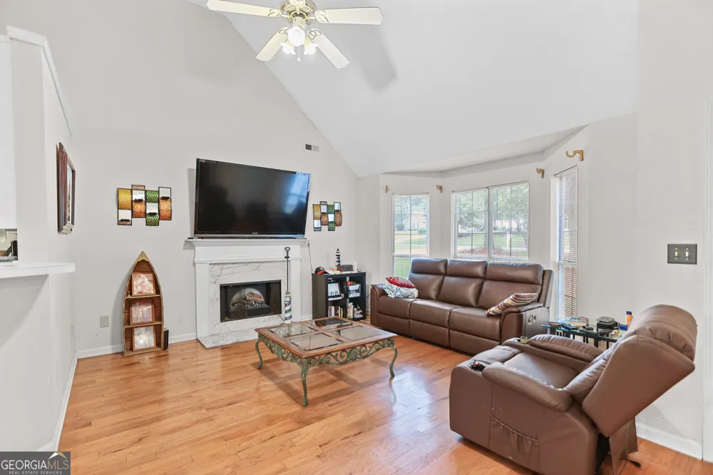 188 Widewater DR Newnan, GA 30265