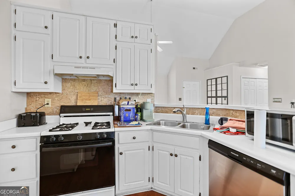 188 Widewater DR Newnan, GA 30265
