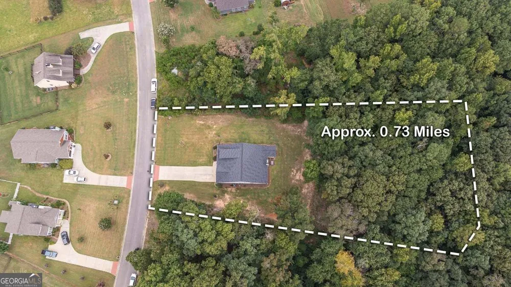212 Live Oak LN Comer, GA 30629