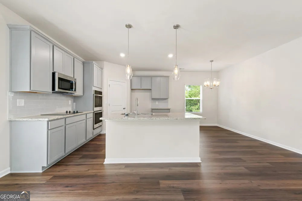 302 HUDSON CT Jackson, GA 30233