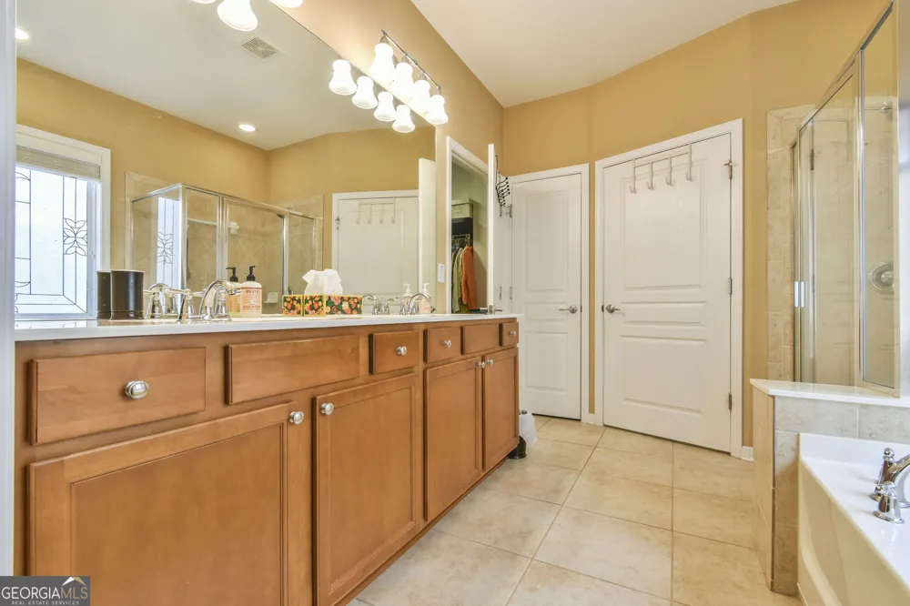 6347 Canebridge LN Hoschton, GA 30548