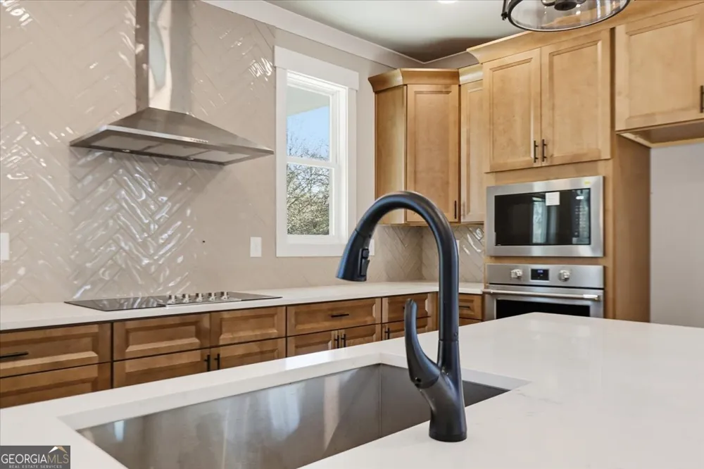 124 Maney DR Statham, GA 30666