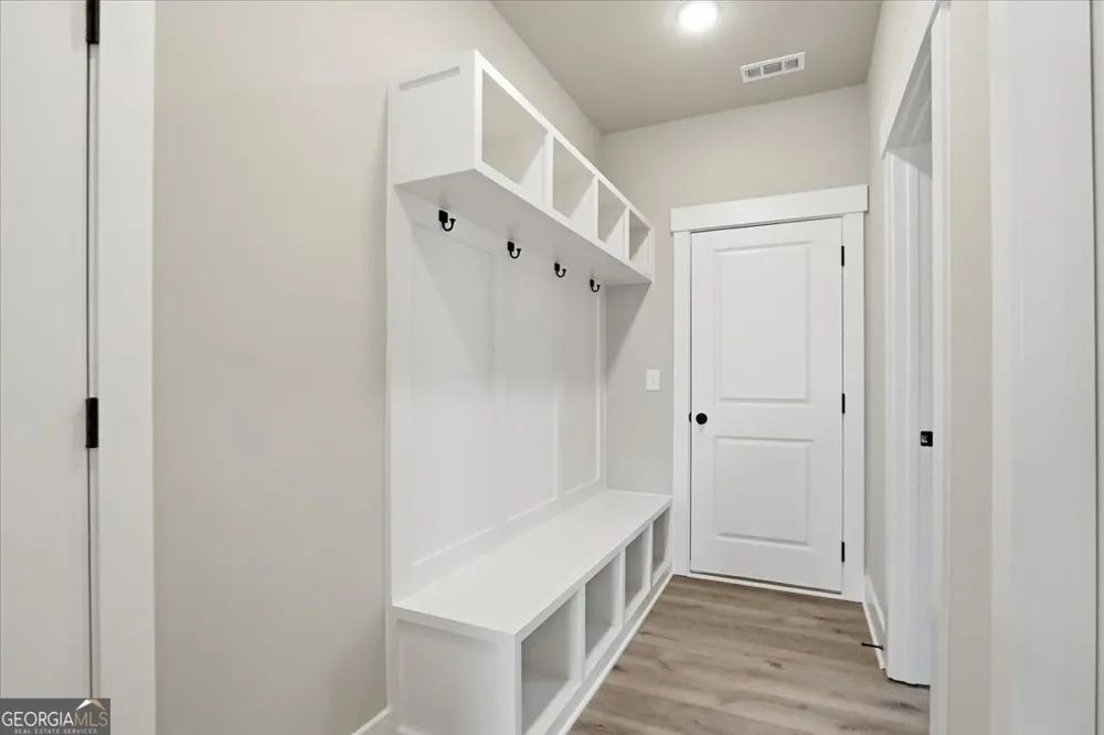124 Maney DR Statham, GA 30666