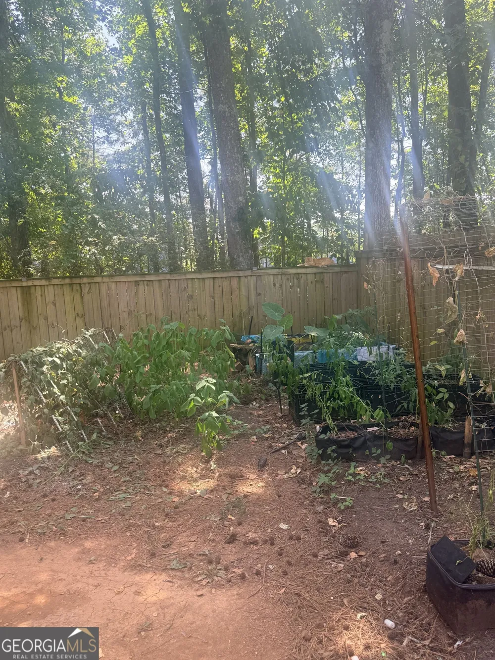 1263 Old Countryside CIR Stone Mountain, GA 30083