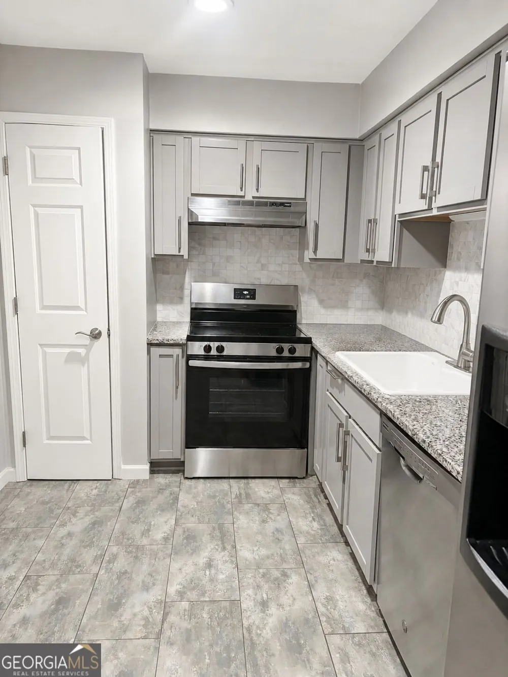 24314 Plantation DR Atlanta, GA 30324