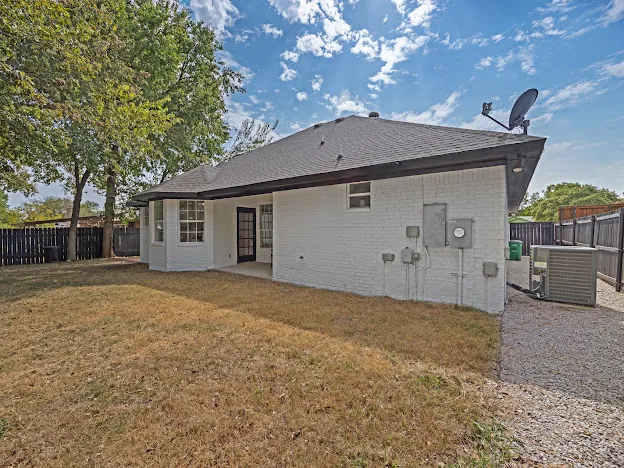 10901 Parkfield Drive Austin, TX 78758