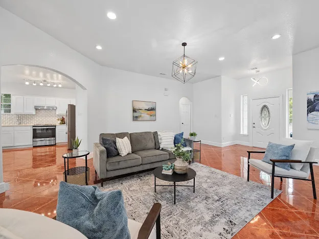 10901 Parkfield Drive Austin, TX 78758