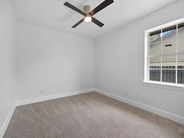 10901 Parkfield Drive Austin, TX 78758