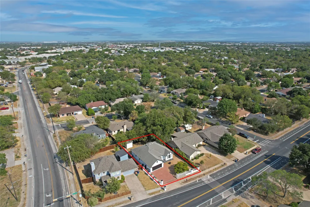10901 Parkfield Drive Austin, TX 78758