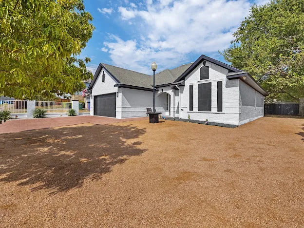 10901 Parkfield Drive Austin, TX 78758