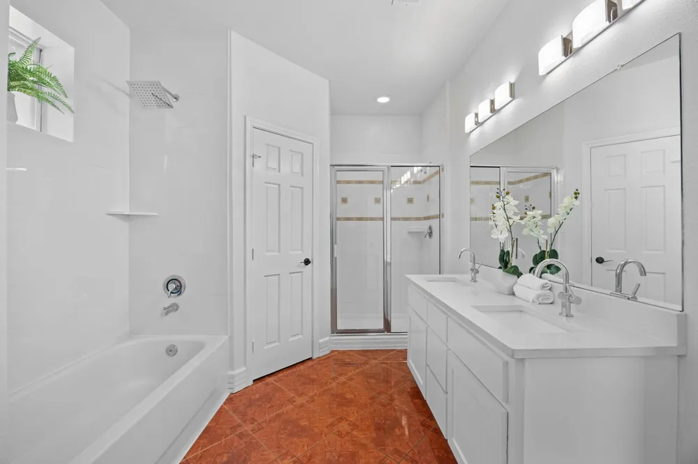 10901 Parkfield Drive Austin, TX 78758