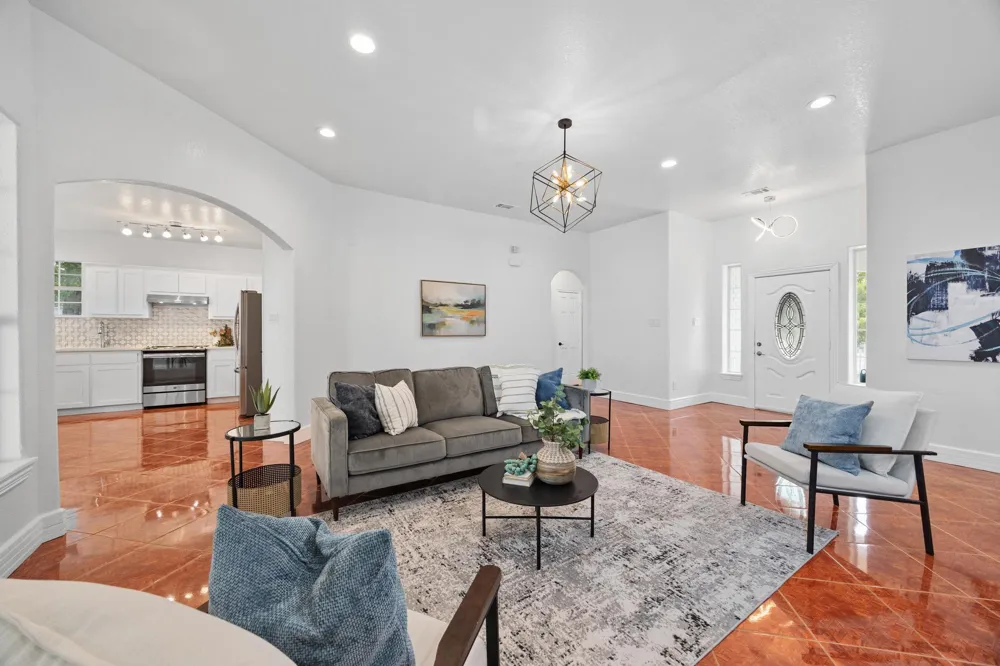 10901 Parkfield Drive Austin, TX 78758