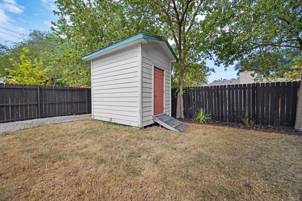 10901 Parkfield Drive Austin, TX 78758