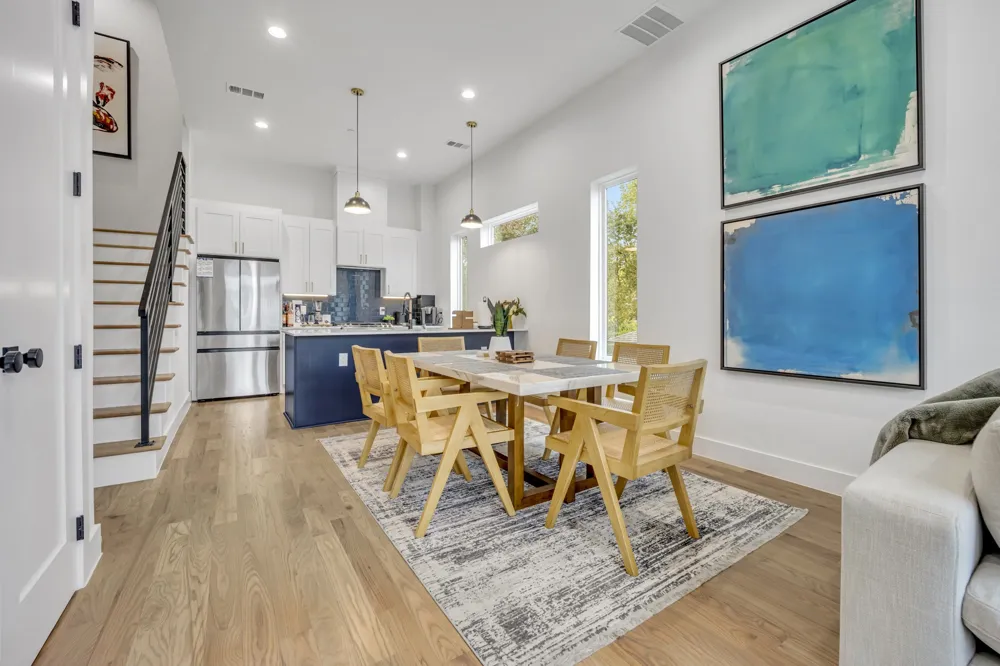 4631 Belmont Avenue #202 Dallas, TX 75204