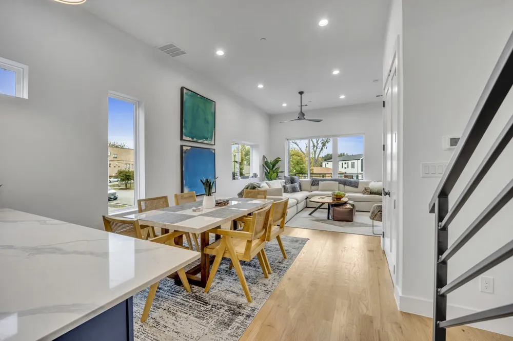 4631 Belmont Avenue #202 Dallas, TX 75204