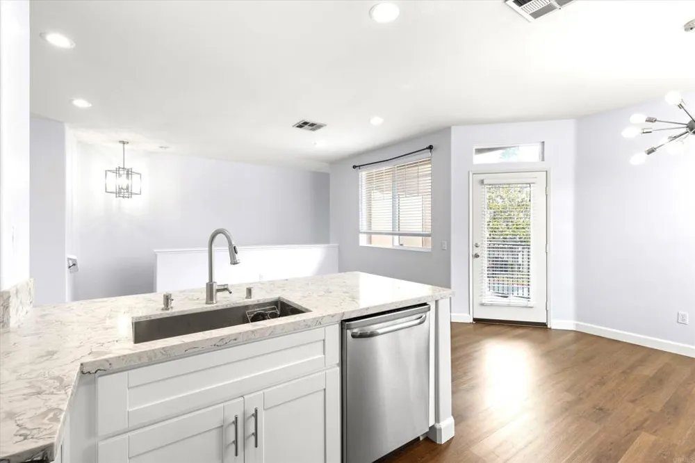 9615 W Canyon #1 San Diego, CA 92123