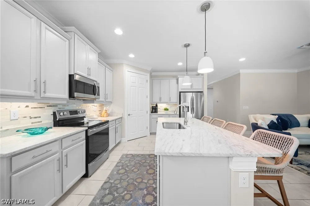 Topsail Drive Naples, FL 34114