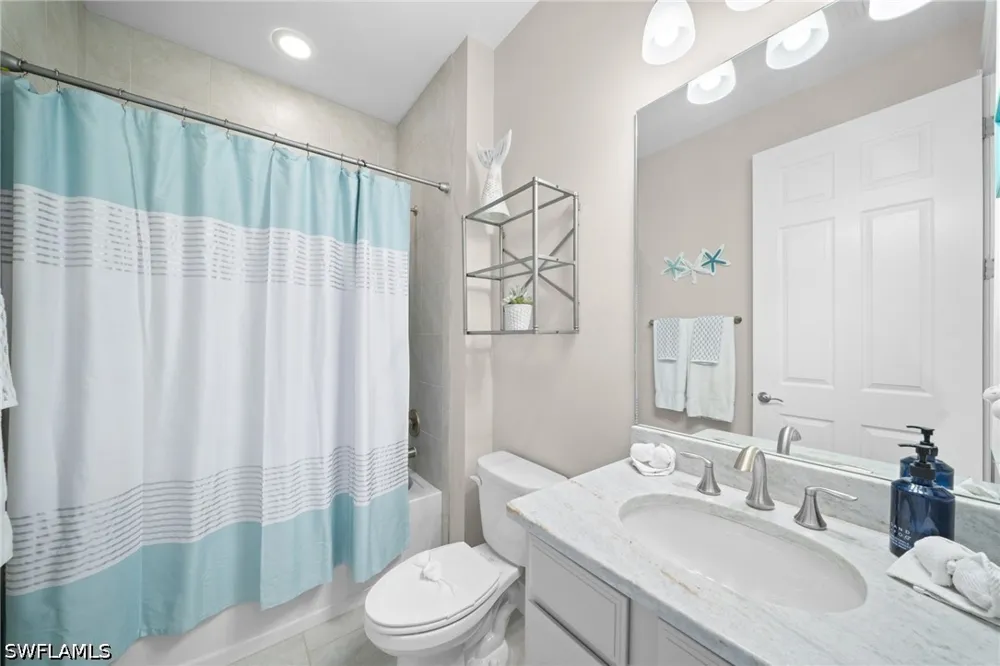 Topsail Drive Naples, FL 34114
