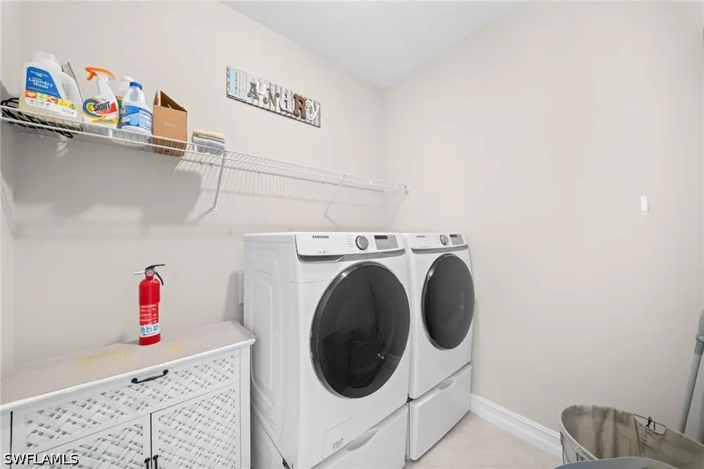 Topsail Drive Naples, FL 34114