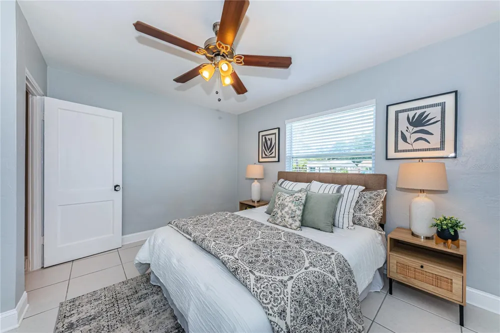 262 40 AVENUE NE St Petersburg, FL 33703