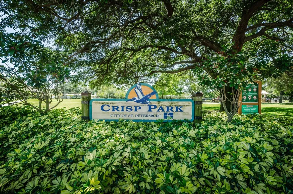 262 40 AVENUE NE St Petersburg, FL 33703
