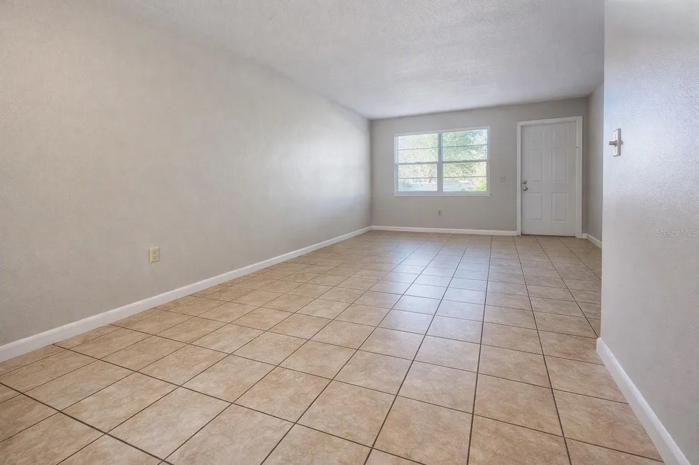 911 WASHINGTON AVENUE #117 Largo, FL 33770