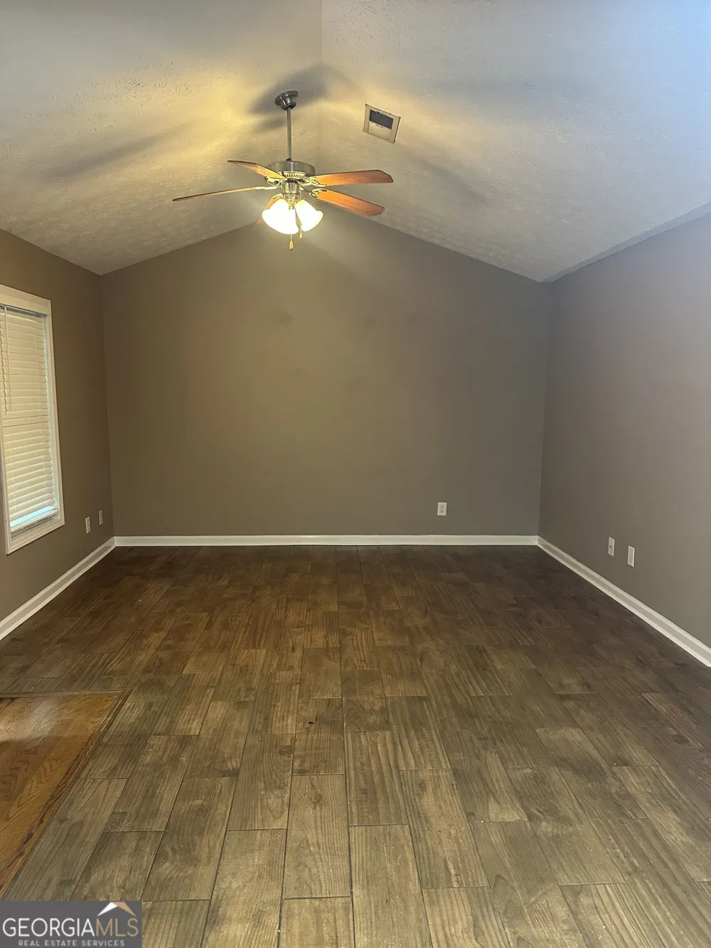 69 Autumn DR Nicholson, GA 30565