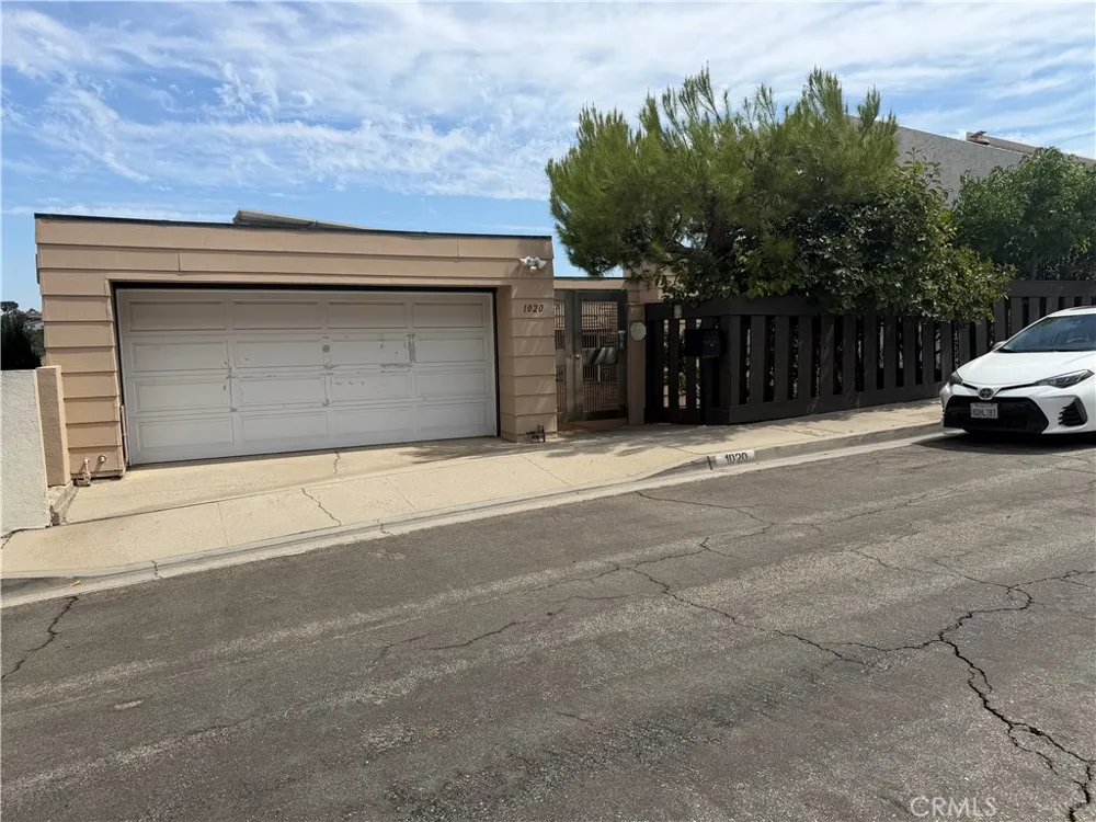 1020 De La Fuente Street Monterey Park, CA 91754