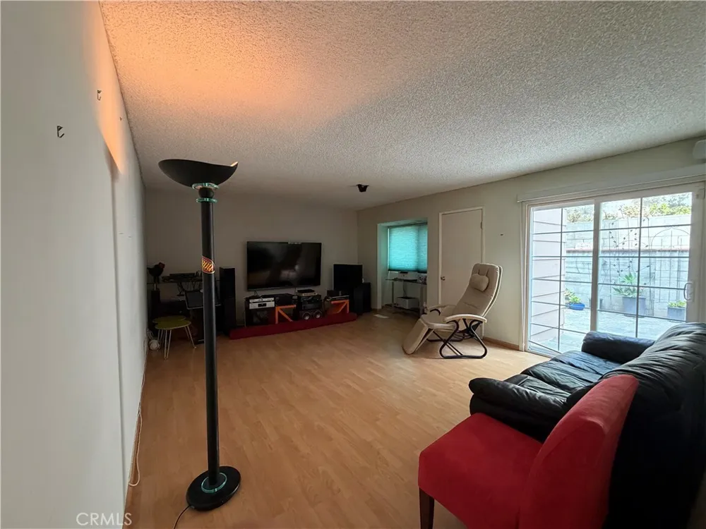 1020 De La Fuente Street Monterey Park, CA 91754