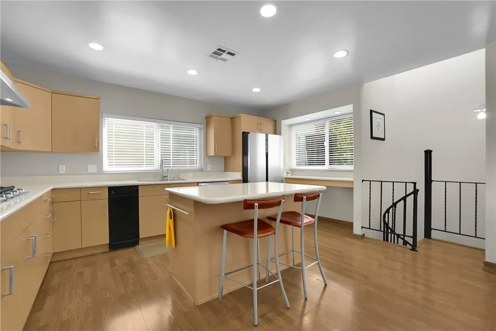 1020 De La Fuente Street Monterey Park, CA 91754