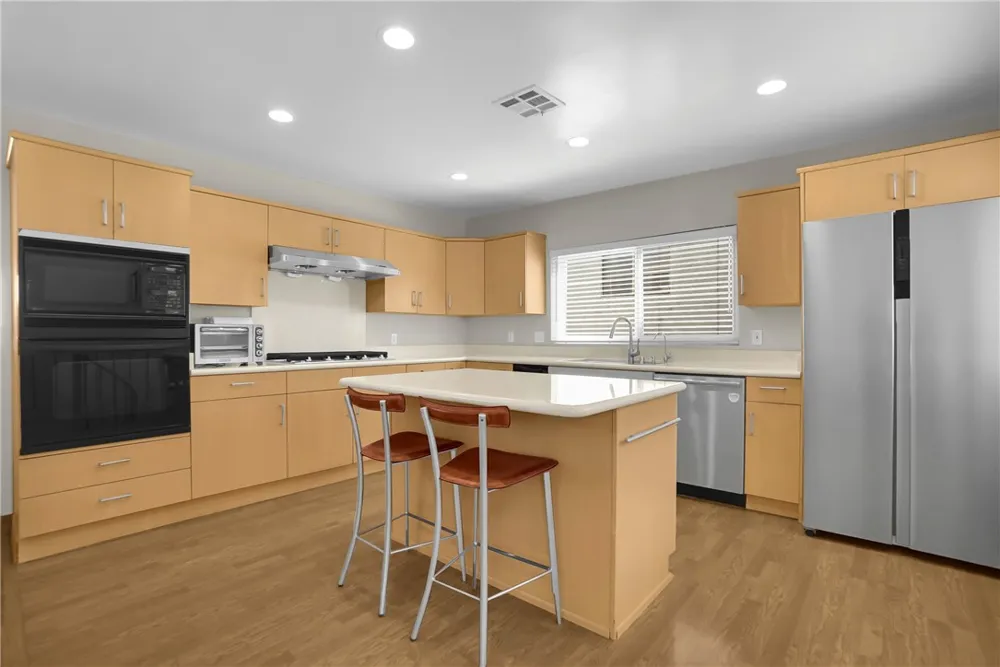 1020 De La Fuente Street Monterey Park, CA 91754