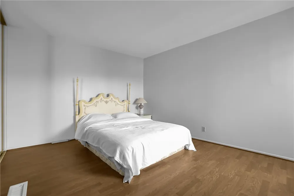 1020 De La Fuente Street Monterey Park, CA 91754
