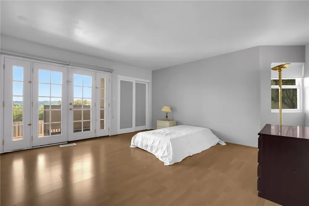 1020 De La Fuente Street Monterey Park, CA 91754