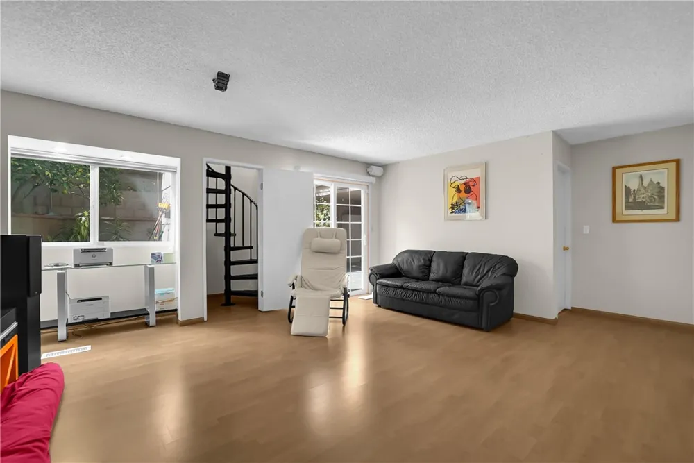 1020 De La Fuente Street Monterey Park, CA 91754