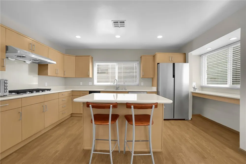 1020 De La Fuente Street Monterey Park, CA 91754